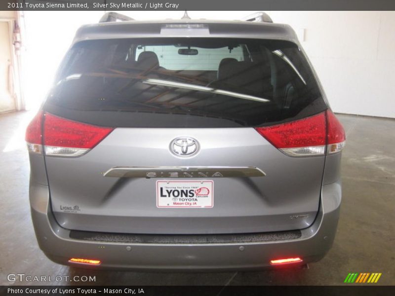 Silver Sky Metallic / Light Gray 2011 Toyota Sienna Limited