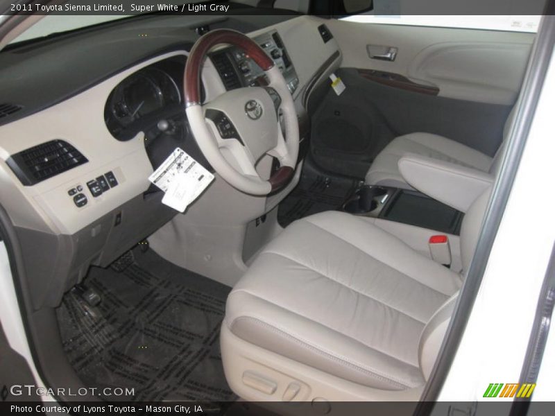 Super White / Light Gray 2011 Toyota Sienna Limited