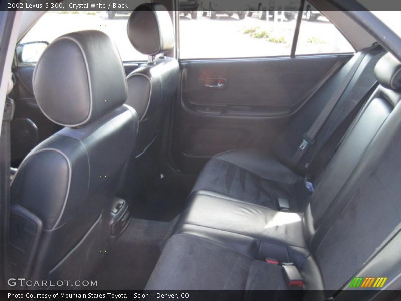 Crystal White / Black 2002 Lexus IS 300