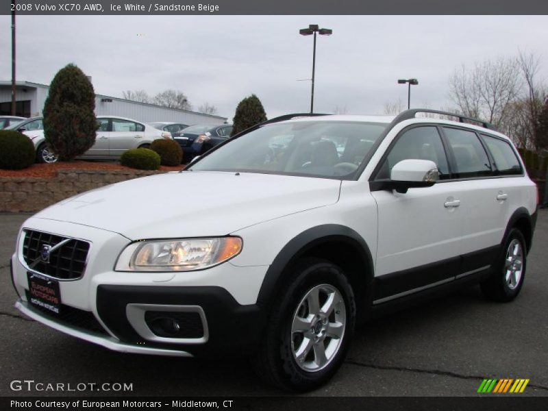 Ice White / Sandstone Beige 2008 Volvo XC70 AWD