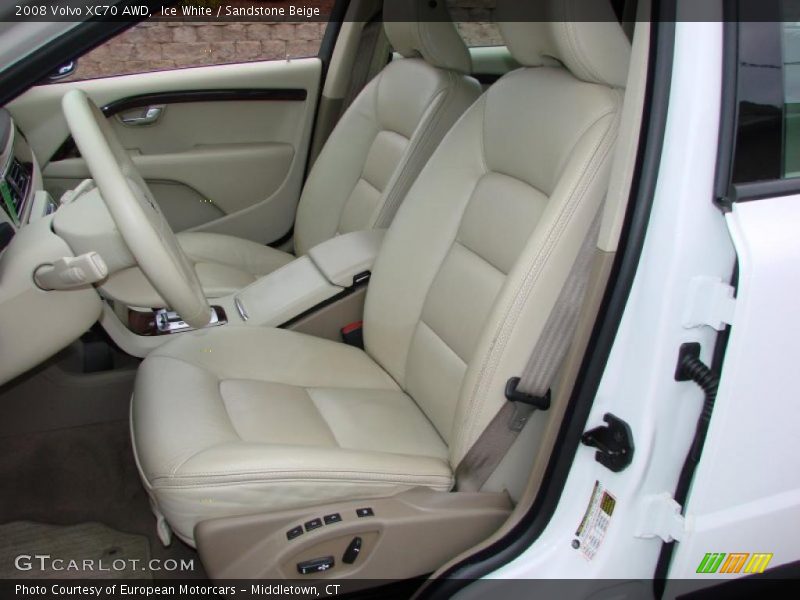 Ice White / Sandstone Beige 2008 Volvo XC70 AWD