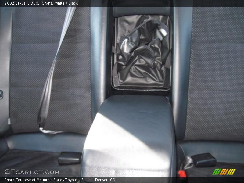 Crystal White / Black 2002 Lexus IS 300