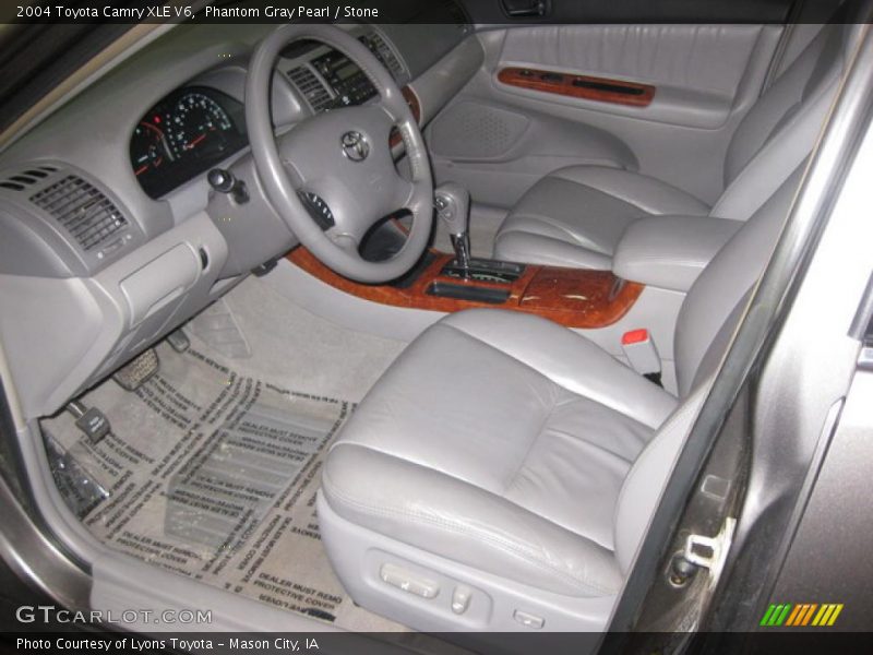 Phantom Gray Pearl / Stone 2004 Toyota Camry XLE V6
