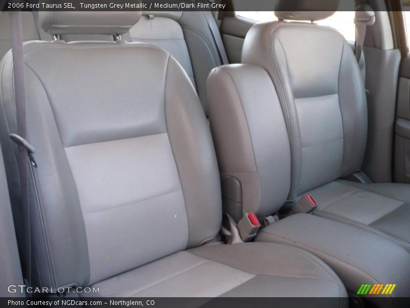 Tungsten Grey Metallic / Medium/Dark Flint Grey 2006 Ford Taurus SEL