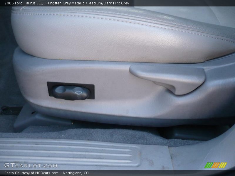 Tungsten Grey Metallic / Medium/Dark Flint Grey 2006 Ford Taurus SEL
