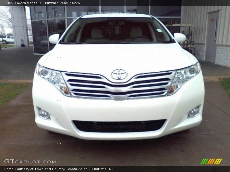 Blizzard Pearl / Ivory 2009 Toyota Venza I4