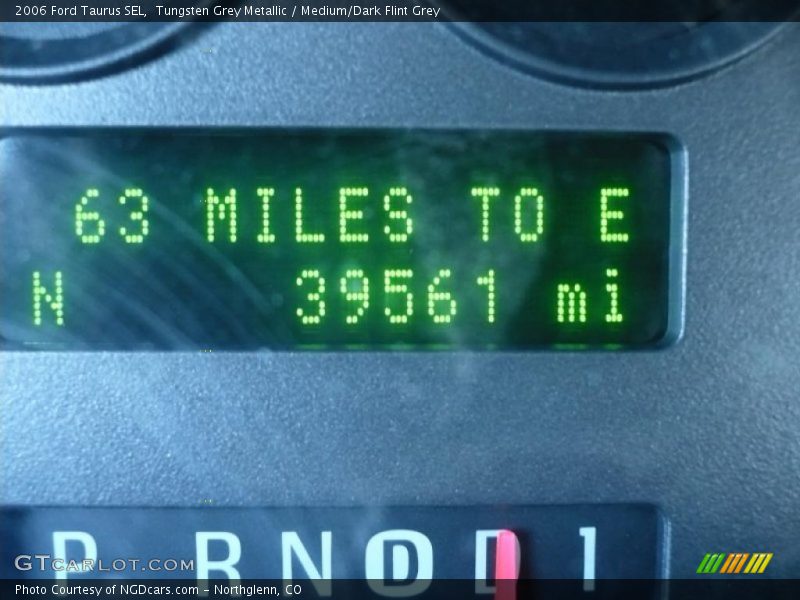 Tungsten Grey Metallic / Medium/Dark Flint Grey 2006 Ford Taurus SEL