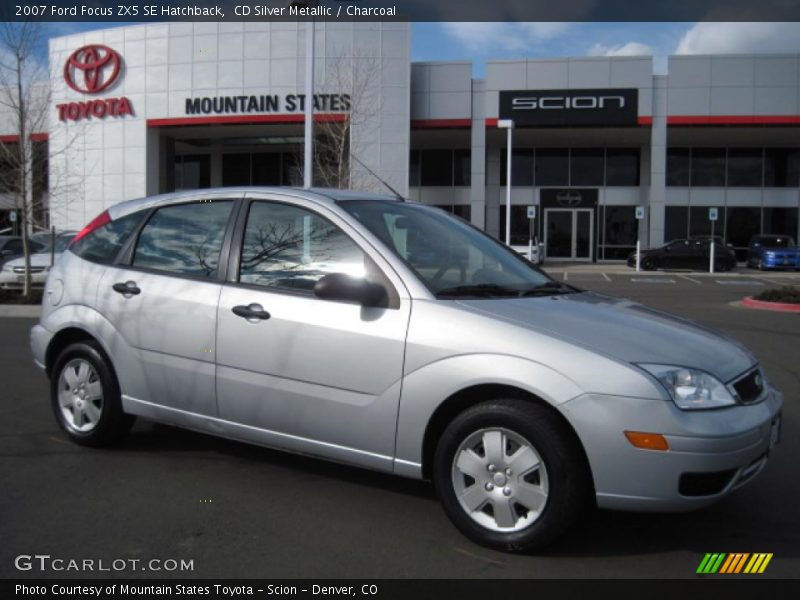 CD Silver Metallic / Charcoal 2007 Ford Focus ZX5 SE Hatchback