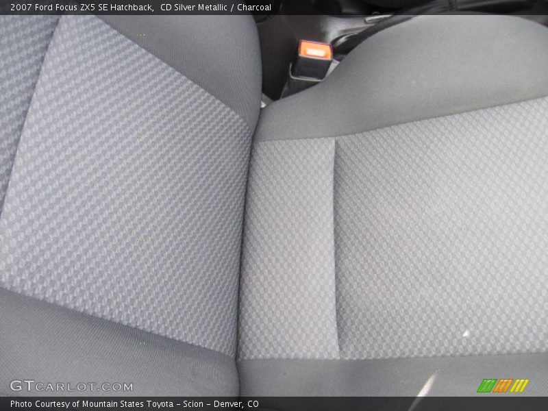 CD Silver Metallic / Charcoal 2007 Ford Focus ZX5 SE Hatchback