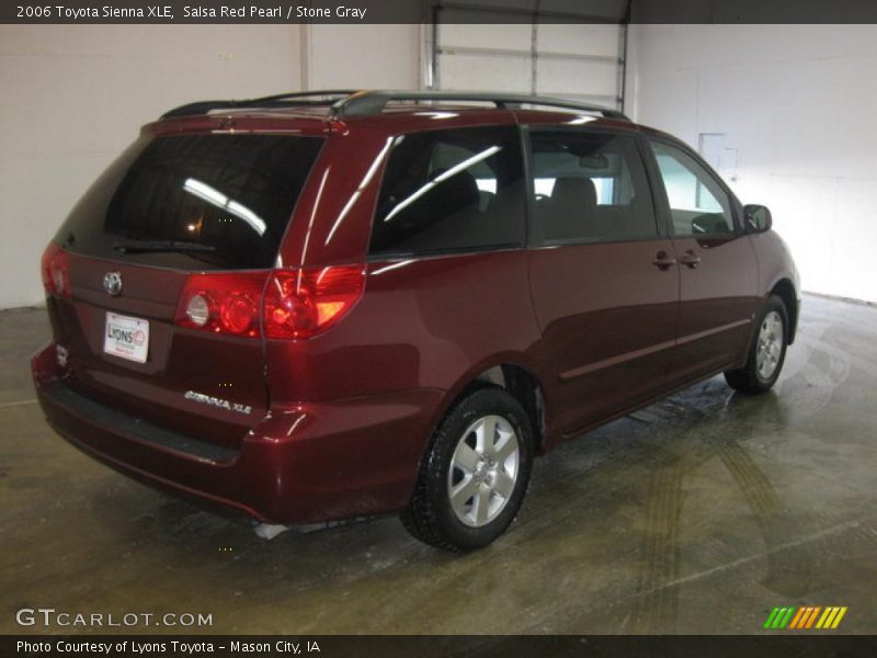 Salsa Red Pearl / Stone Gray 2006 Toyota Sienna XLE