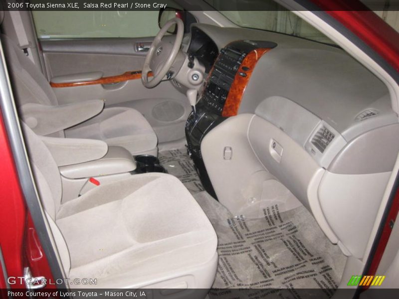Salsa Red Pearl / Stone Gray 2006 Toyota Sienna XLE
