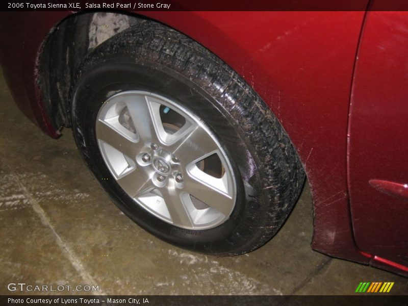 Salsa Red Pearl / Stone Gray 2006 Toyota Sienna XLE