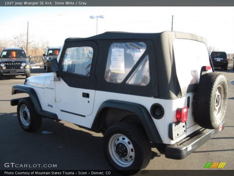 Stone White / Gray 1997 Jeep Wrangler SE 4x4