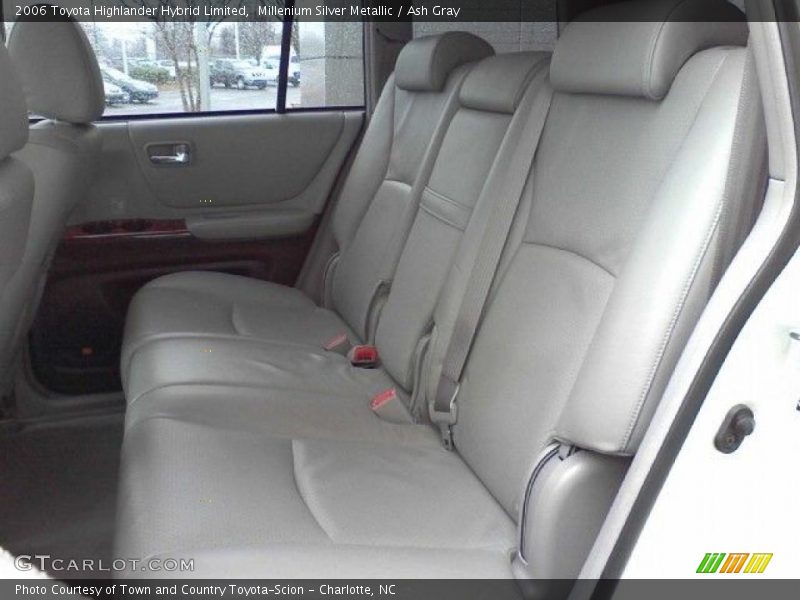 Millenium Silver Metallic / Ash Gray 2006 Toyota Highlander Hybrid Limited