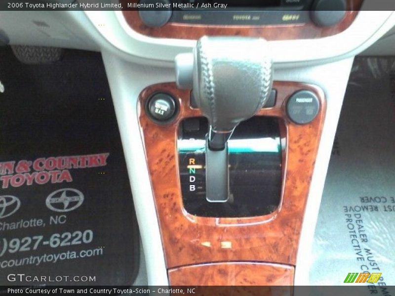 Millenium Silver Metallic / Ash Gray 2006 Toyota Highlander Hybrid Limited