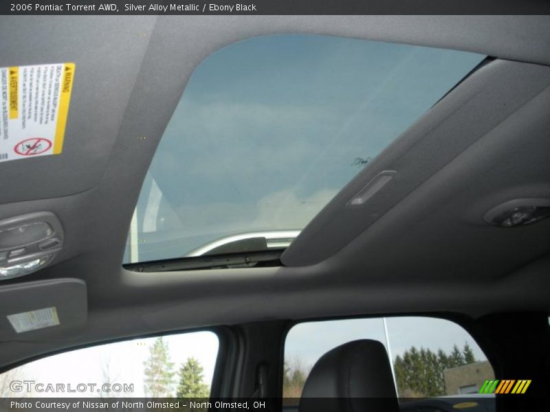 Silver Alloy Metallic / Ebony Black 2006 Pontiac Torrent AWD