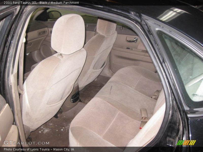 Black / Medium Parchment 2001 Ford Taurus SES