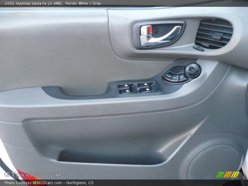 Nordic White / Gray 2002 Hyundai Santa Fe LX AWD