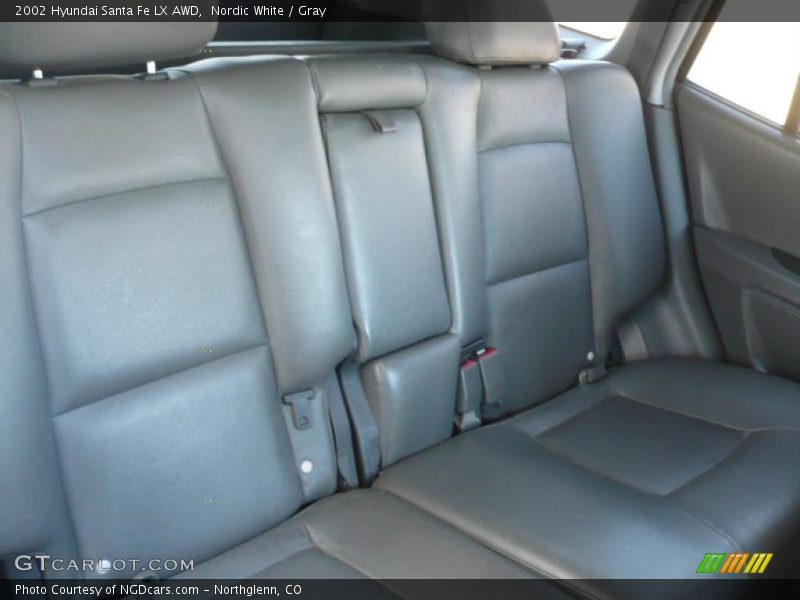 Nordic White / Gray 2002 Hyundai Santa Fe LX AWD