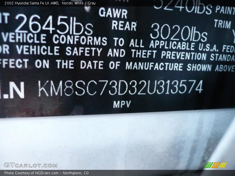 Nordic White / Gray 2002 Hyundai Santa Fe LX AWD