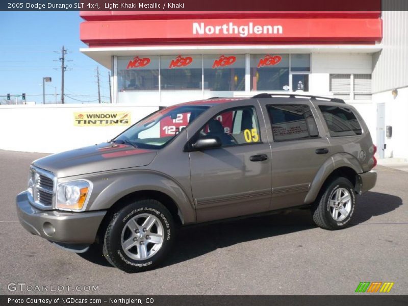 Light Khaki Metallic / Khaki 2005 Dodge Durango SLT 4x4