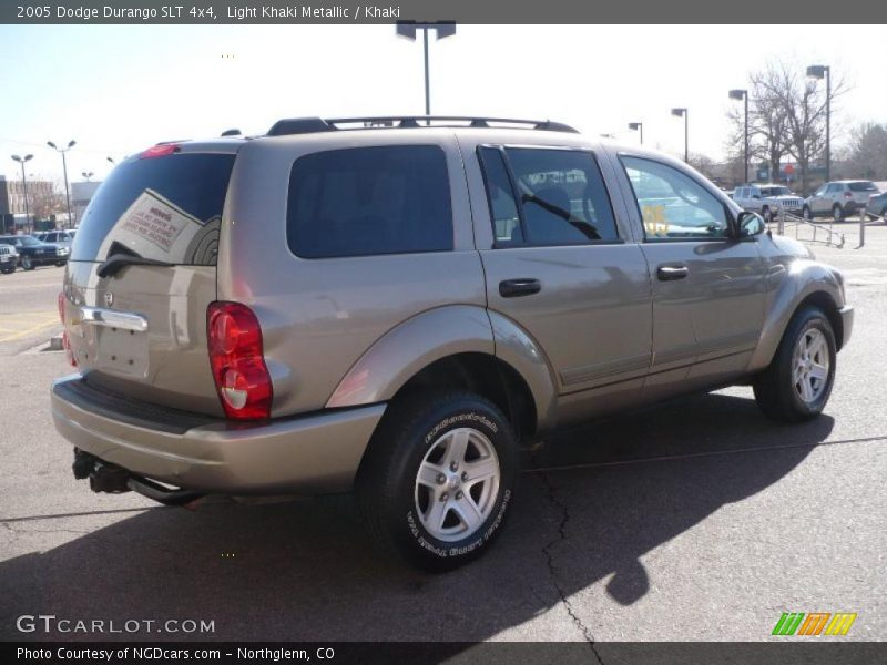 Light Khaki Metallic / Khaki 2005 Dodge Durango SLT 4x4
