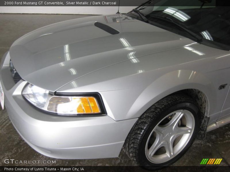 Silver Metallic / Dark Charcoal 2000 Ford Mustang GT Convertible