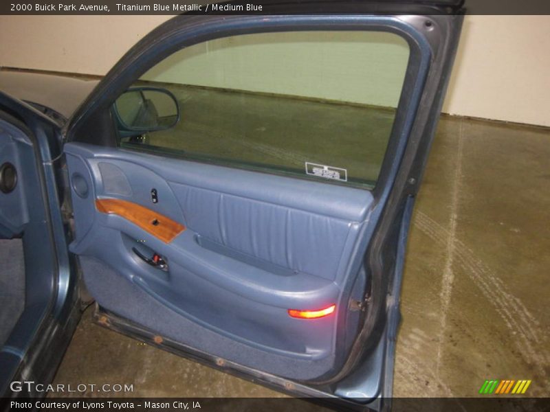 Titanium Blue Metallic / Medium Blue 2000 Buick Park Avenue