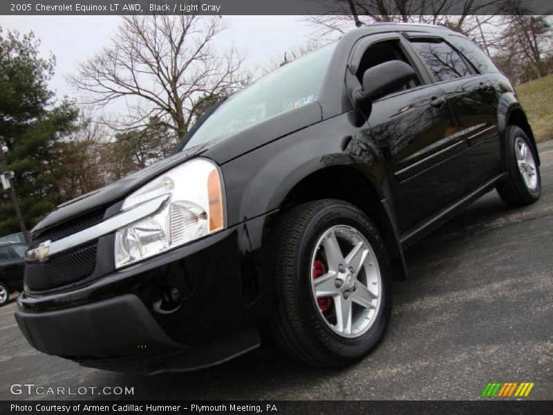 Black / Light Gray 2005 Chevrolet Equinox LT AWD