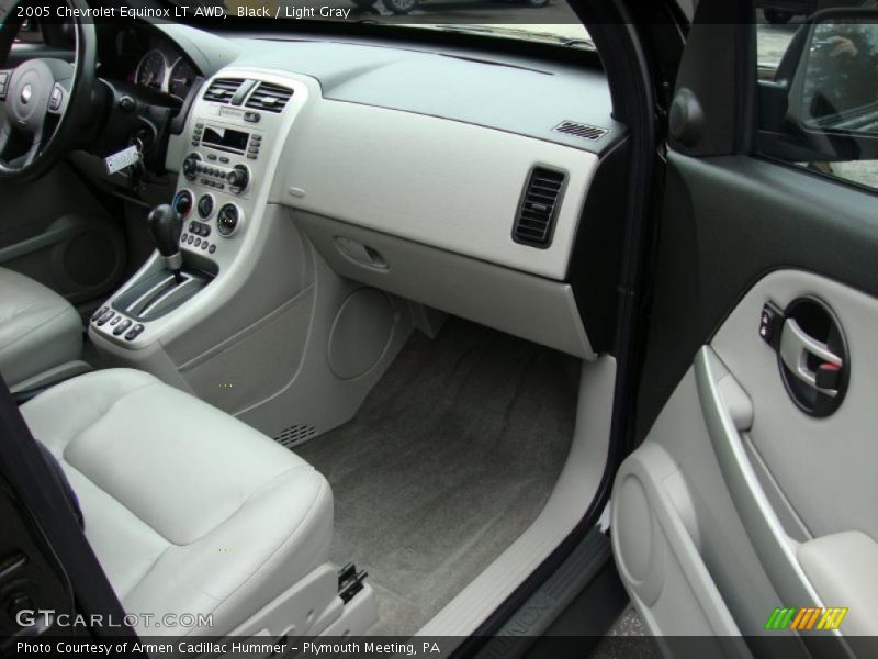 Black / Light Gray 2005 Chevrolet Equinox LT AWD