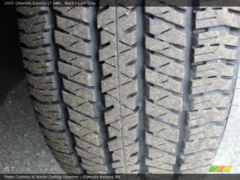 Black / Light Gray 2005 Chevrolet Equinox LT AWD