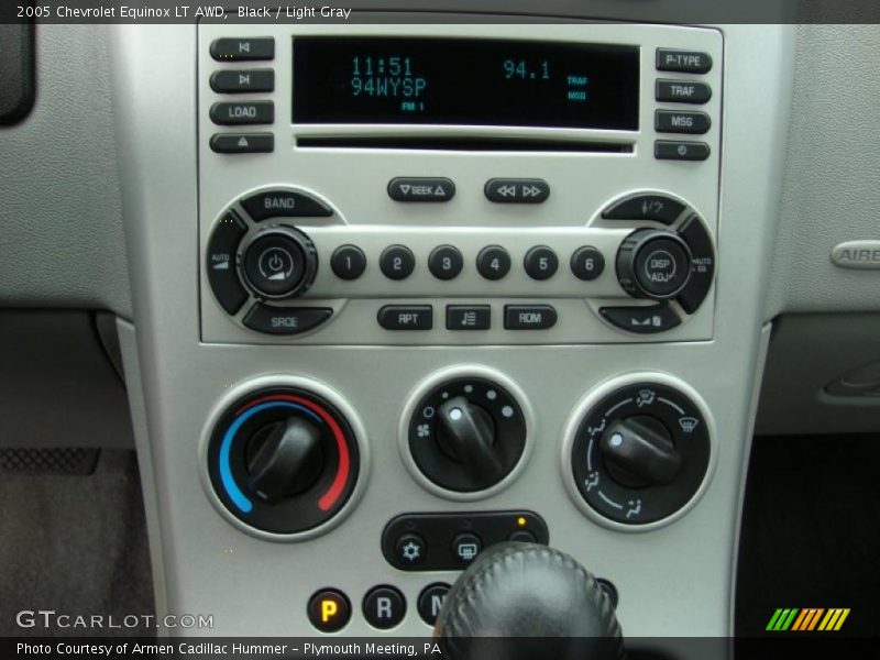Black / Light Gray 2005 Chevrolet Equinox LT AWD