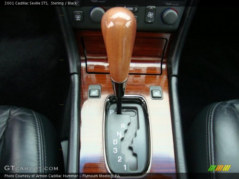 Sterling / Black 2001 Cadillac Seville STS