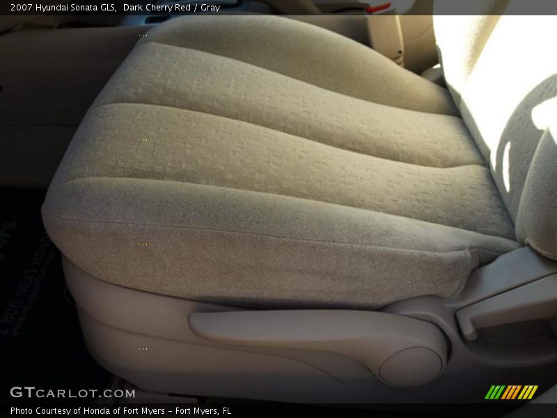 Dark Cherry Red / Gray 2007 Hyundai Sonata GLS