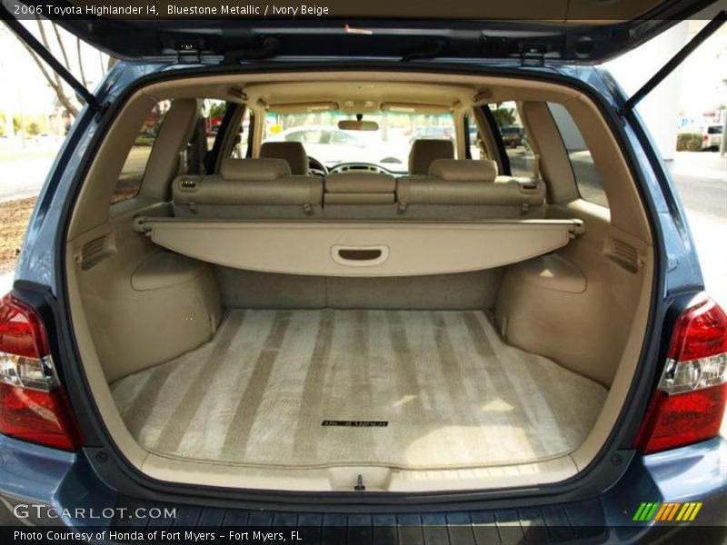 Bluestone Metallic / Ivory Beige 2006 Toyota Highlander I4