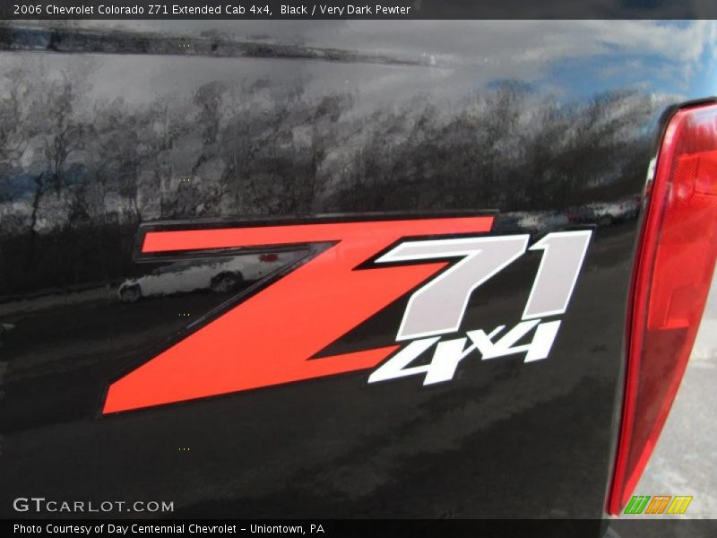 Black / Very Dark Pewter 2006 Chevrolet Colorado Z71 Extended Cab 4x4