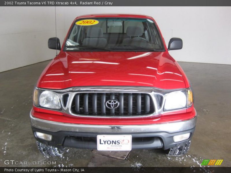 Radiant Red / Gray 2002 Toyota Tacoma V6 TRD Xtracab 4x4