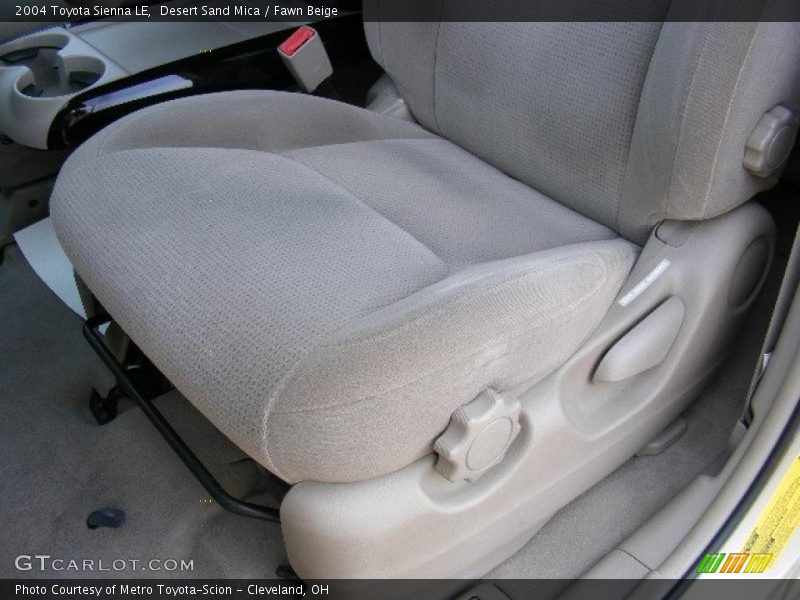 Desert Sand Mica / Fawn Beige 2004 Toyota Sienna LE