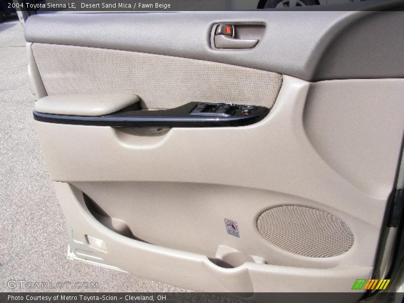 Desert Sand Mica / Fawn Beige 2004 Toyota Sienna LE