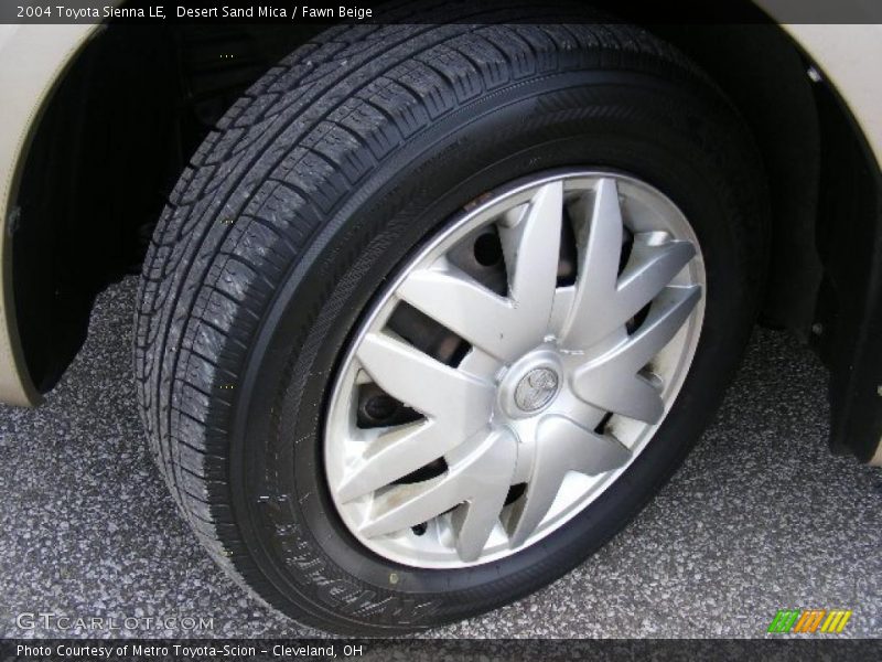 Desert Sand Mica / Fawn Beige 2004 Toyota Sienna LE