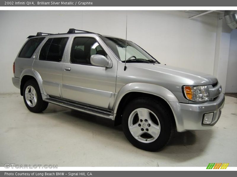 Brilliant Silver Metallic / Graphite 2002 Infiniti QX4