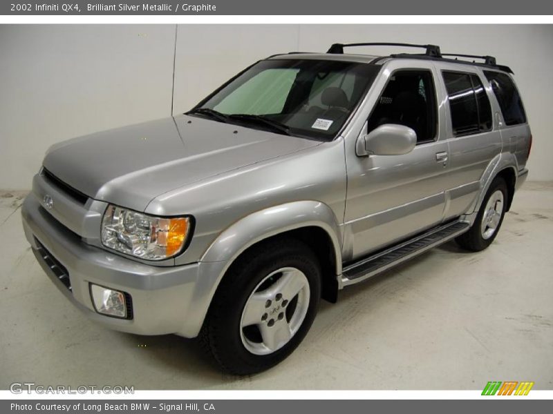 Brilliant Silver Metallic / Graphite 2002 Infiniti QX4