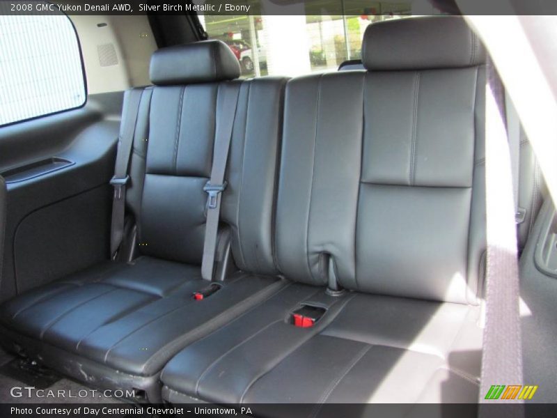Silver Birch Metallic / Ebony 2008 GMC Yukon Denali AWD