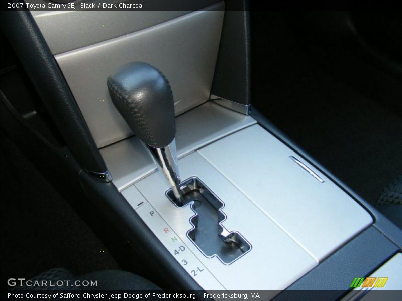 Black / Dark Charcoal 2007 Toyota Camry SE