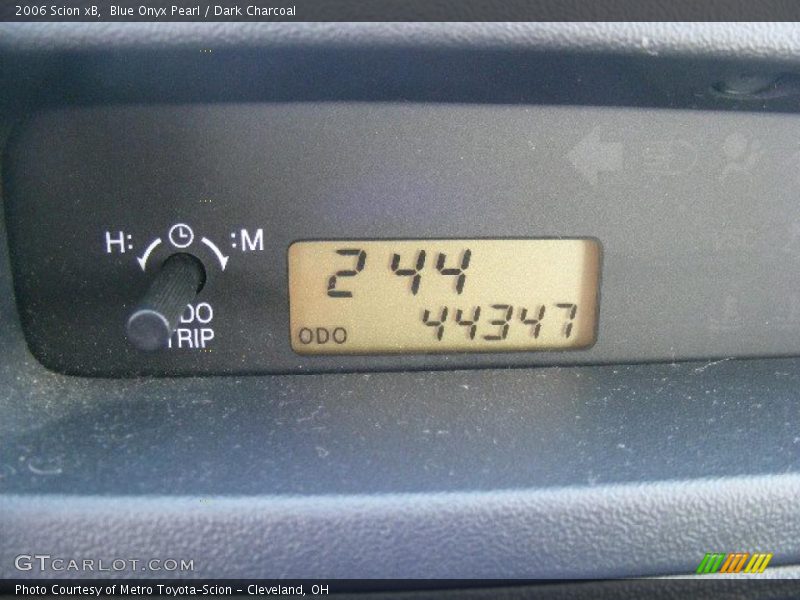 Blue Onyx Pearl / Dark Charcoal 2006 Scion xB