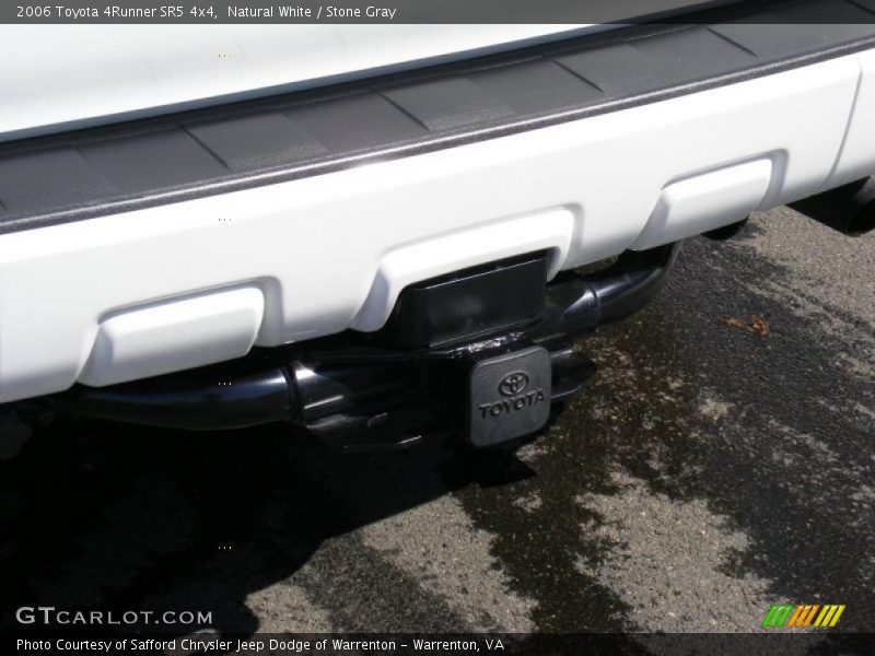 Natural White / Stone Gray 2006 Toyota 4Runner SR5 4x4