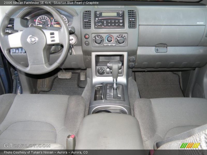 Silverton Blue Pearl / Graphite 2006 Nissan Pathfinder SE 4x4