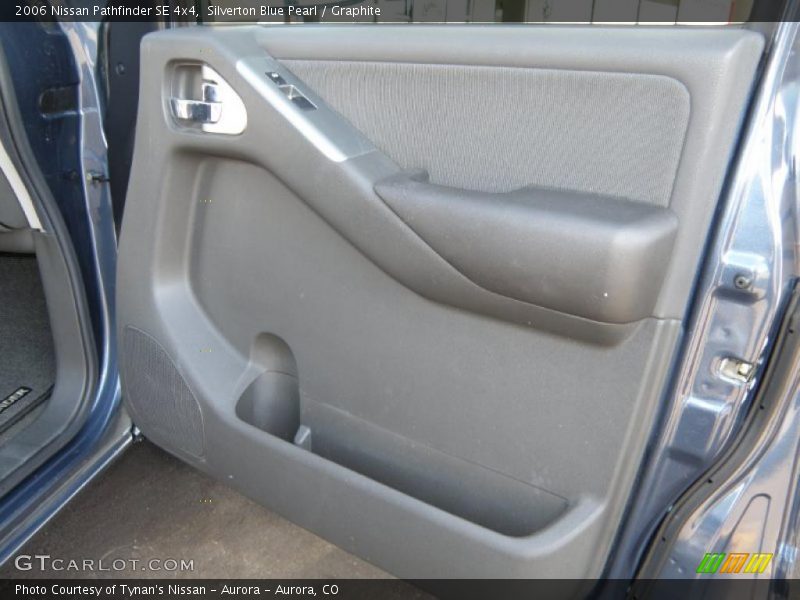 Silverton Blue Pearl / Graphite 2006 Nissan Pathfinder SE 4x4