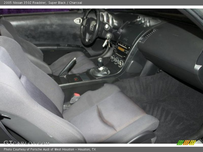 Super Black / Charcoal 2005 Nissan 350Z Roadster