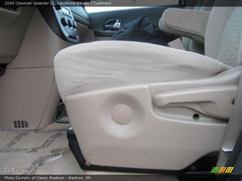 Sandstone Metallic / Cashmere 2006 Chevrolet Uplander LS